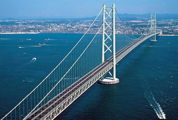 8. Akashi-Kaikyo Köprüsü