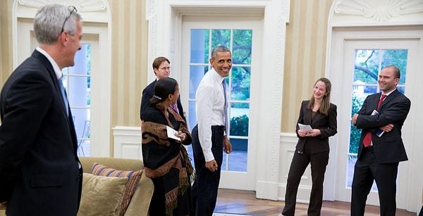 25. Başkan Obama ve Milli Güvenlik personeli, İran'la yapılan nükleer anlaşmadan sonra gülümserken. 13 Temmuz 2015.