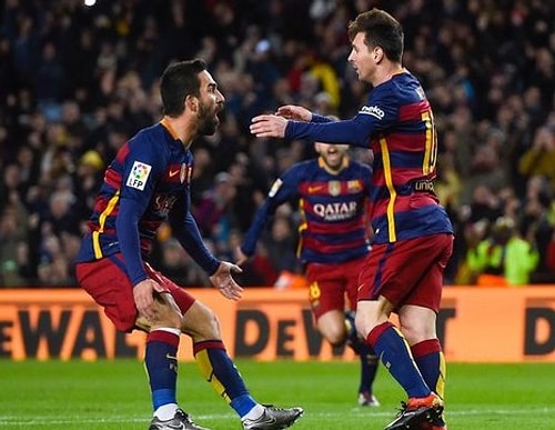 Barcelona'da Arda Turan Formasına Kavuştu