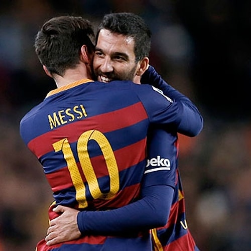 Barcelona'da Arda Turan Formasına Kavuştu