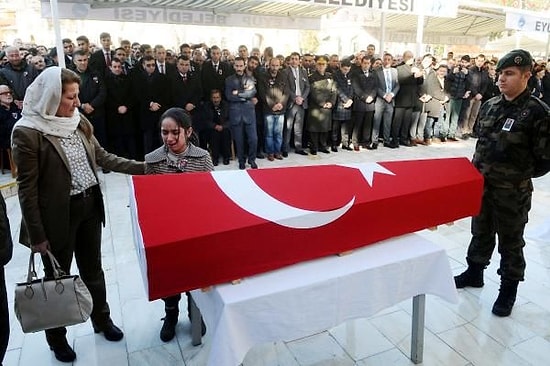 Şehitler Son Yolculuğuna Uğurlandı