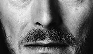 David Bowie'nin Fotoğraflarla Tuhaf Güzellikteki Hayatı