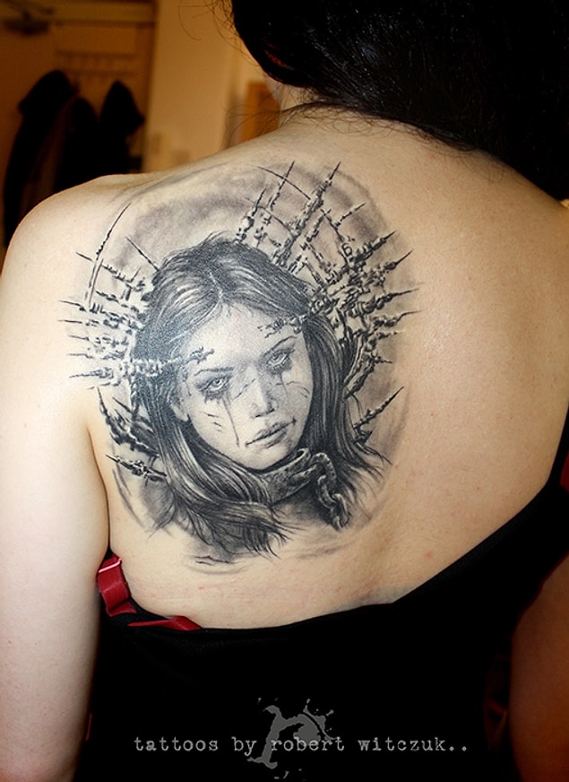 Bonus 3: Hayranları tarafından yaptırılan Luis Royo dövmelerinin küçük bir kısmı