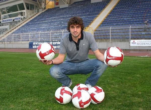 Andre Moritz 29 yaşında Brezilyalı bir futbolcu. Ülkece kendisiyle 2007 yılında Kasımpaşa'ya transfer olduğunda tanıştık.