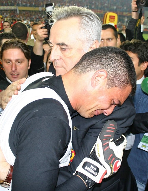 Galatasaray'ın Eski Kalecisi Mondragon İntihar Girişiminde Bulundu