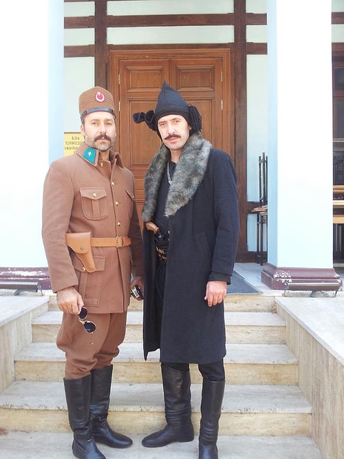 Tanınmasını sağlayan büyük çıkışını ise Atatürk'ün Fedaisi Topal Osman filminde başrol oynayarak yaptı.