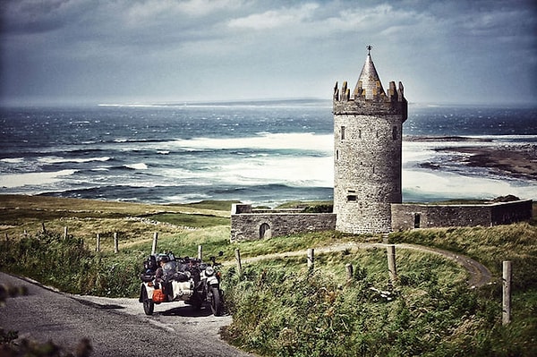 Крепость Дунагор в Ирландии.