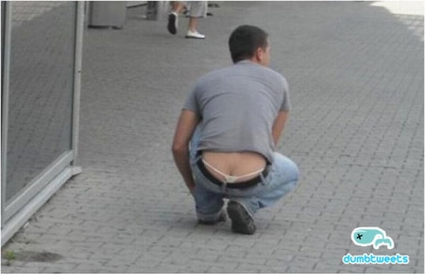 9. Ох уж, этот шнурок! Вечно развязывается!