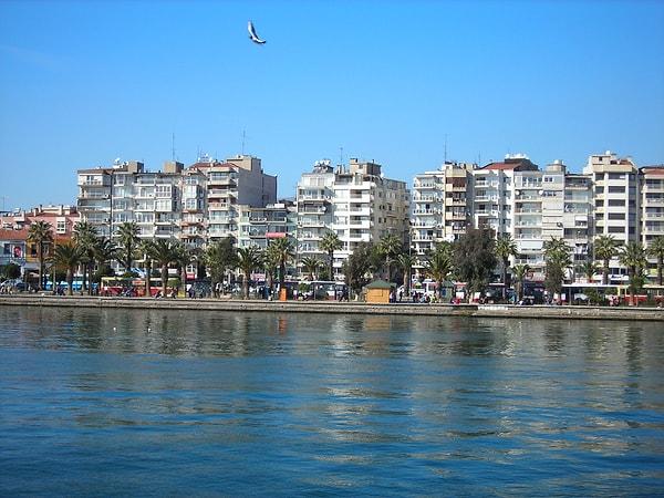6. Karşıyaka, İzmir