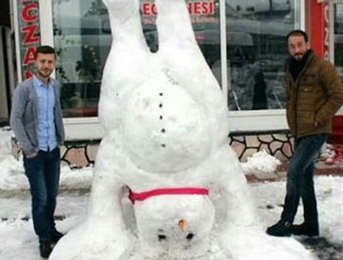 Kardan adamları amuda kaldırmak bu senenin modası galiba