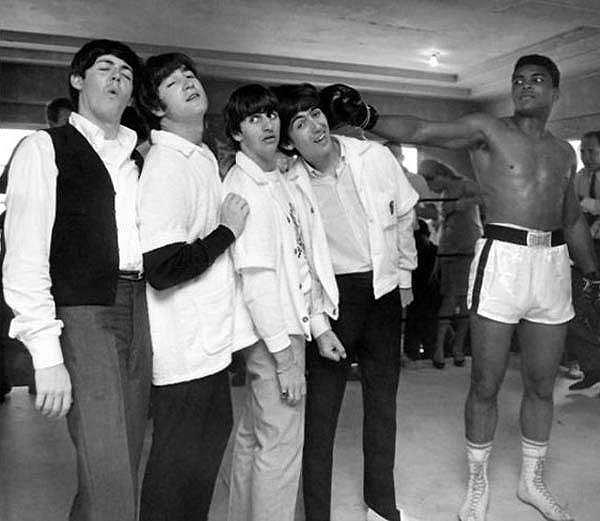 BONUS: Muhammed Ali tek, Beatles hepsi.