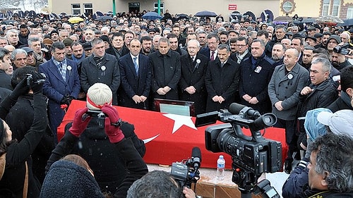 Kamer Genç son yolculuğuna uğurlandı Kamer Genç son yolculuğuna uğurlandı