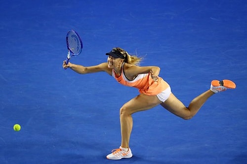 Erken Finalin Galibi Serena Williams