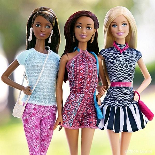 Barbie bu büyük reformuna farklı cilt tonlarındaki üretimi ile aslında 2015 yılında başlamıştı.