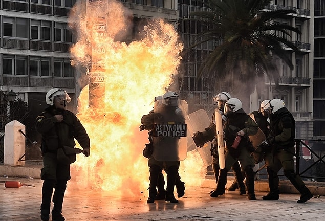 Protesto gösterilerinden fotoğraflar