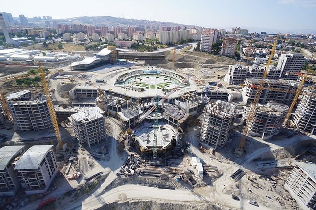 "Proje sosyal grupların ayrışmasına neden olmaktadır"