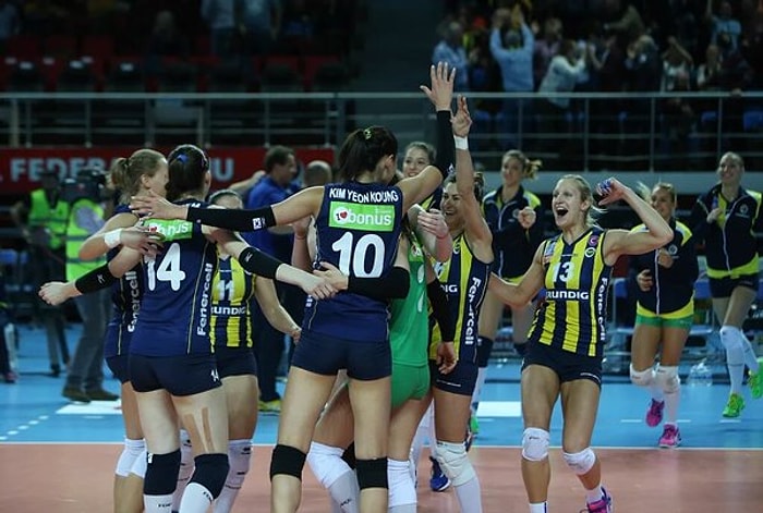 CEV Şampiyonlar Ligi Maçında Fenerbahçe Rakibine Set Vermedi