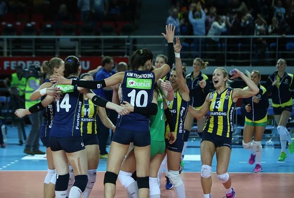 CEV Şampiyonlar Ligi Maçında Fenerbahçe Rakibine Set Vermedi
