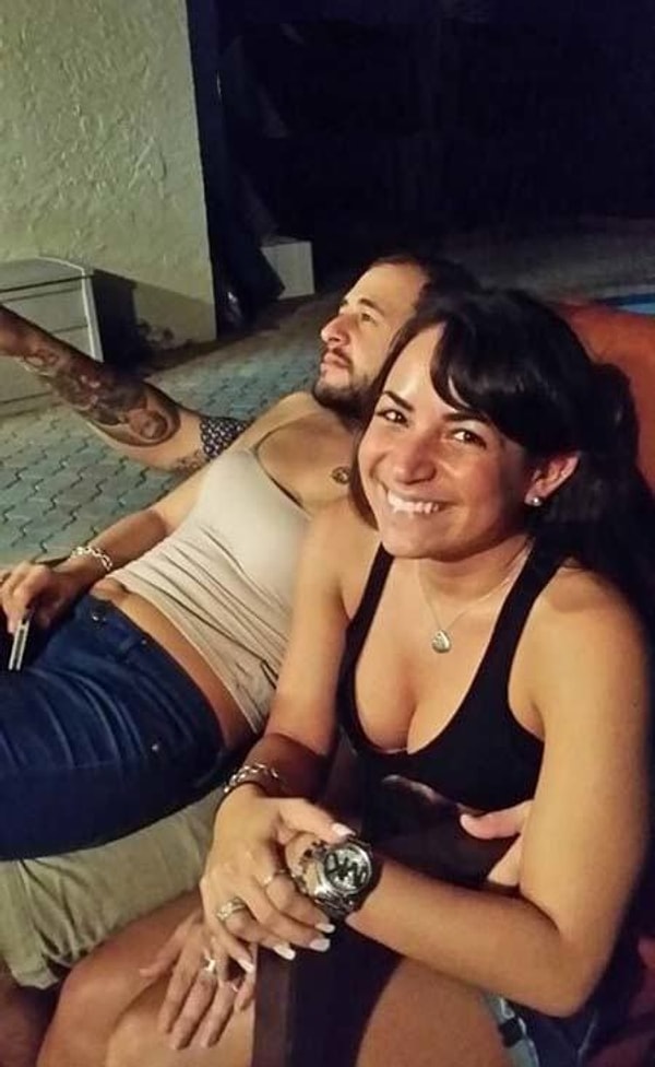 23. Какой женственный мужчинка!