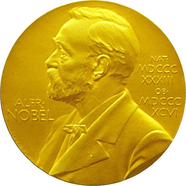 Bu sene Nobel Fizik Ödülünün sahipleri de şimdiden belli gibi: Rai Weiss, Kip Thorne ve David Reitze! Yani kaşifler.