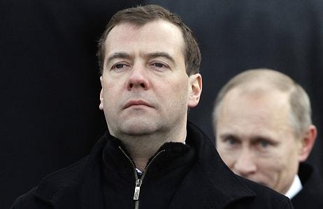 Medvedev'den 'Dünya Savaşı' Uyarısı