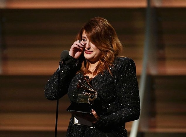 En İyi Yeni Sanatçı ödülünü ise 1993 doğumlu Meghan Trainor aldı