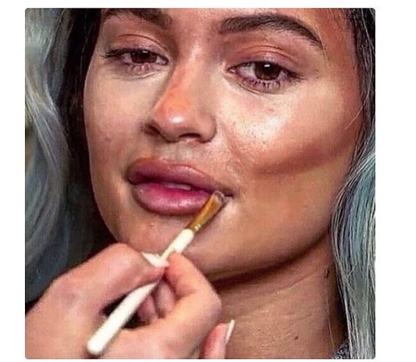 2. Этот невероятный контур.