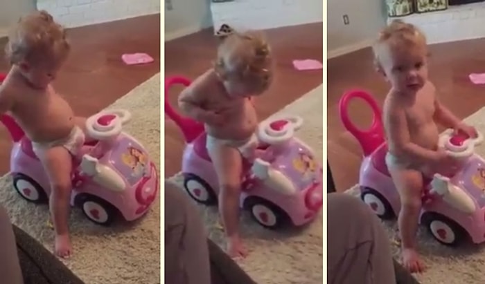 Kilo Alan Bebiş Büyüyen Göbeğine Sinirleniyor