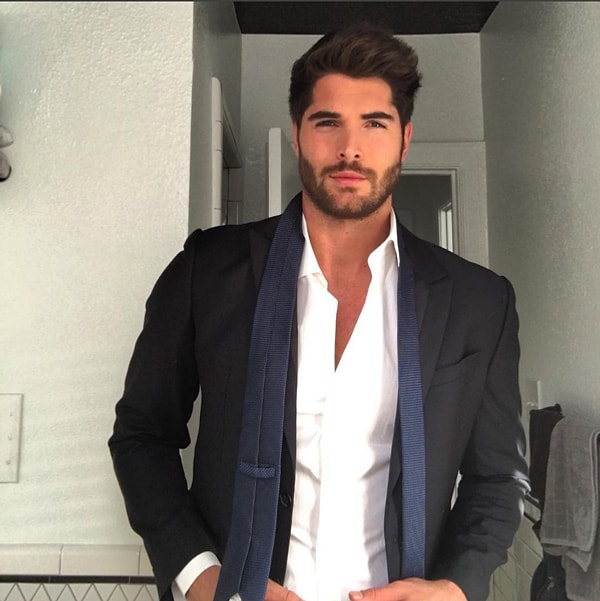 5. А после окончания Университета Капилано в Ванкувере,