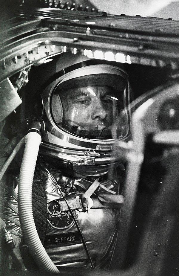 41. Alan Shepard, uzaya giden ilk Amerikalı olmaya hazırlanırken. Canaveral Burnu. 1961.