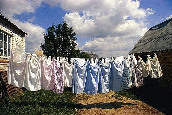 20. İpteki çamaşırlar. Harkov, Ukrayna. Eylül, 1986.
