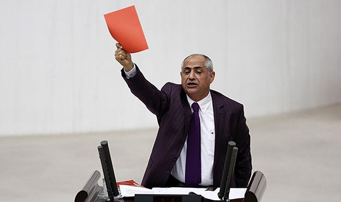 CHP'li Çam'dan Meclis Kürsüsünden Cumhurbaşkanlığı Bütçesine Kırmızı Kart