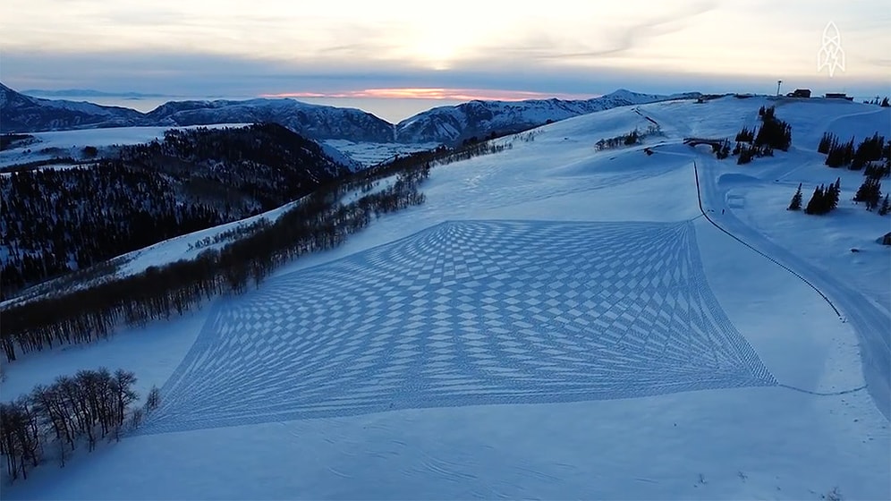 Волшебные картины на снегу от Simon Beck