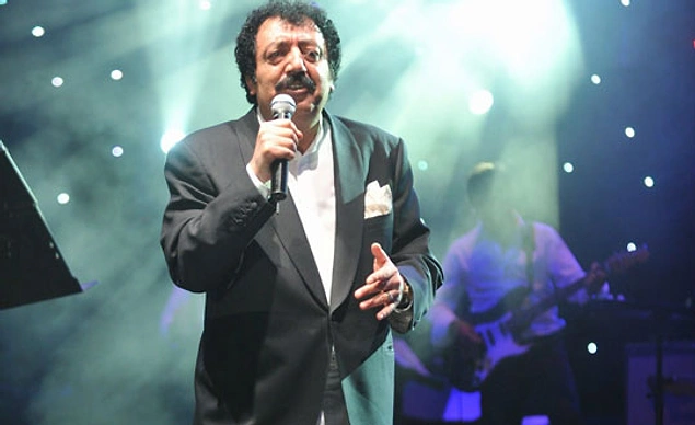 Konserlerden taşan dinleyici kitlesi