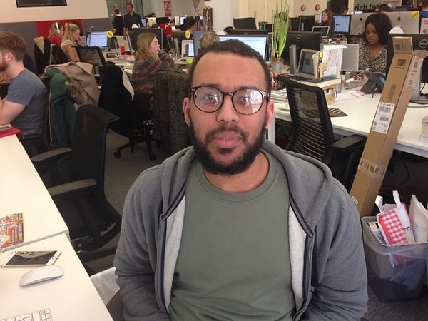 1. - Бен, как ты думаешь, должны ли девушкам оплачиваться выходные во время "женских дней"?