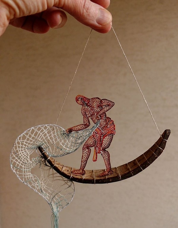 8. Скорлупа кокоса + кружево