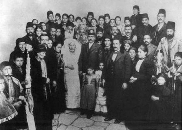 24. Bir Ermeni düğünü