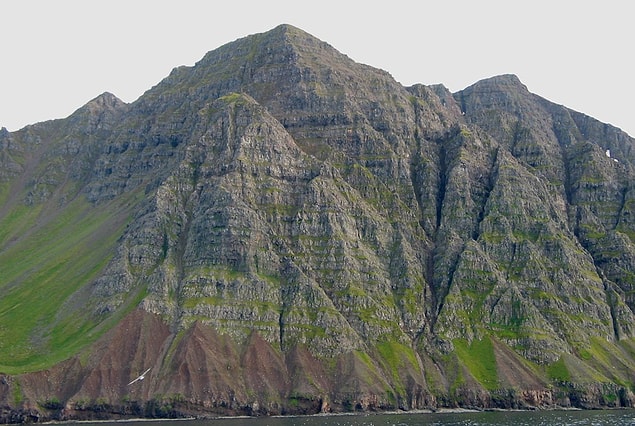 18. Hvanndalabjarg, İzlanda