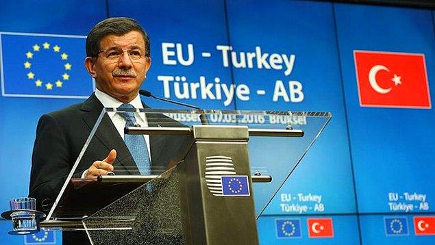 Davutoğlu: Türk vatandaşları en geç Haziran sonunda vizesiz seyahat edebilecek