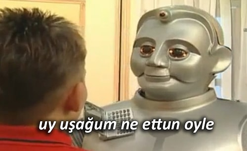 Bir Dönemin Teknolojik Ayarlarıyla Oynayan Dizi: İyi Aile Robotu Babür