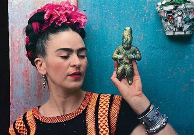 Acılar İçinde Yaşayan Frida Kahlo'nun Muhtemelen İlk Kez Göreceğiniz Eşsiz Fotoğrafları