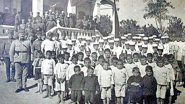 İlk adım 1919 yılında.