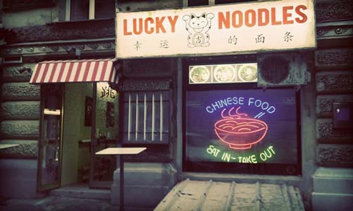 İçi Seni Dışı Beni Yakan Bir Çin Lokantası Lucky Noodles'ın Gizli Dünyası