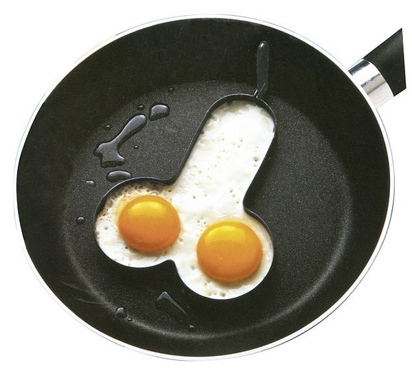 12. Яичница "С добрым утром!" 🍳