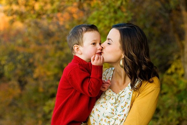 1. Вместо "Я не разрешаю ..." используйте "По такой-то причине, я не считаю это правильным".