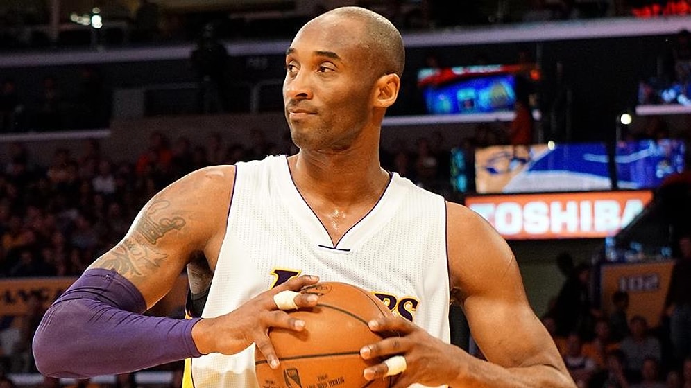 Kobe Bryant'ın Forması 100 Bin Dolara Satıldı