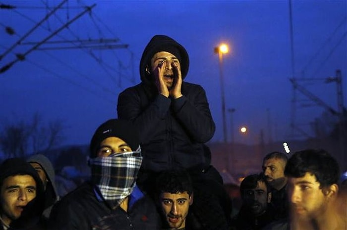 AB Anlaşmasına İdomeni'de Protesto: 'Geri Dönmek İstemiyoruz, Yardım Et Merkel'