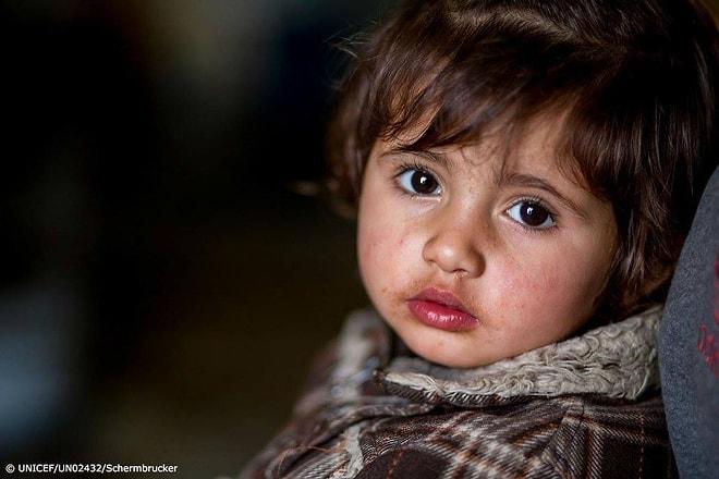 Suriye krizi 5. yılına girerken, her 3 Suriyeli çocuktan 1'i sadece bu krizi bilerek büyüdü