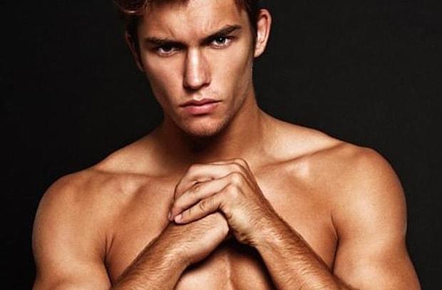 18 Tempting Reasons To Bring Your Attention To Guys' Hands!