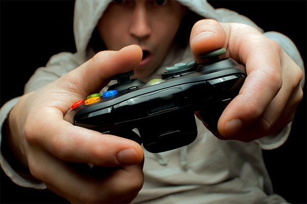 17. «Мой сосед по квартире вошел в комнату, когда я занимался сексом со своей девушкой и сказал: «№3 присоединяется к игре»